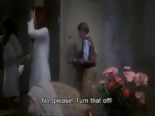 Mamma and lad - mainstream scene 2